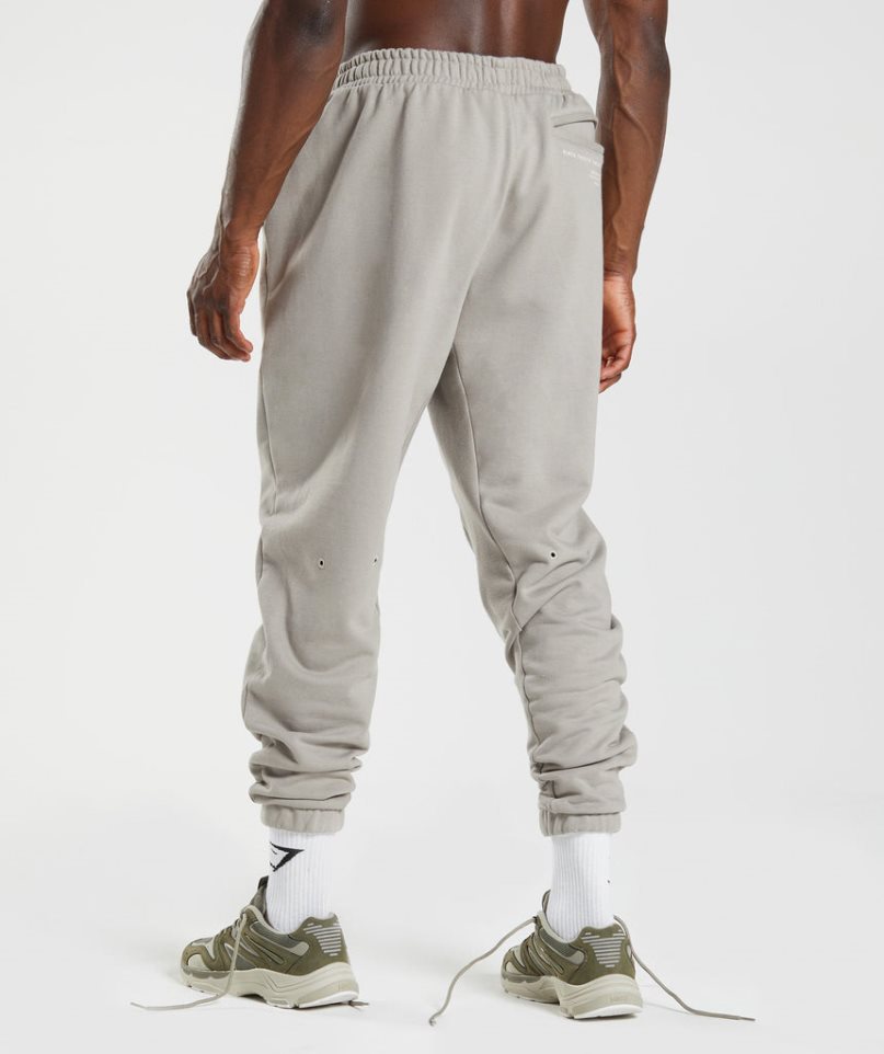 Men's Gymshark GS10 Year Jogger Light Grey | NZ 9ENUBY